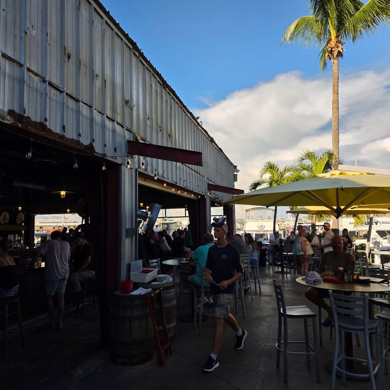 Open-Air Dining With a Cool Surprise