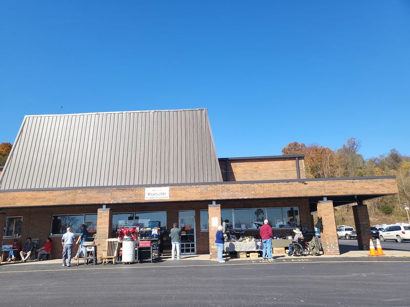 Open Weekends and Ready to Explore