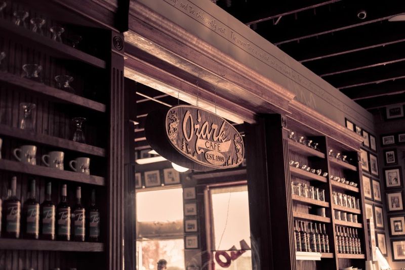 Ozark Cafe, Jasper, Missouri