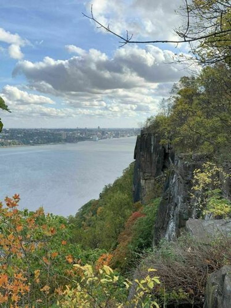 Palisades Interstate Park – Alpine, New Jersey Palisades Interstate Park – Alpine, New Jersey