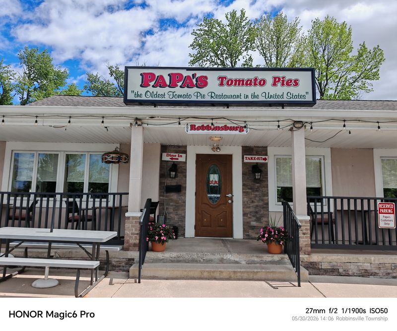 Papa's Tomato Pies, Robbinsville, New Jersey