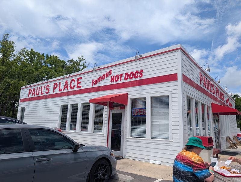 Paul's Place Famous Hotdogs, Rocky Point