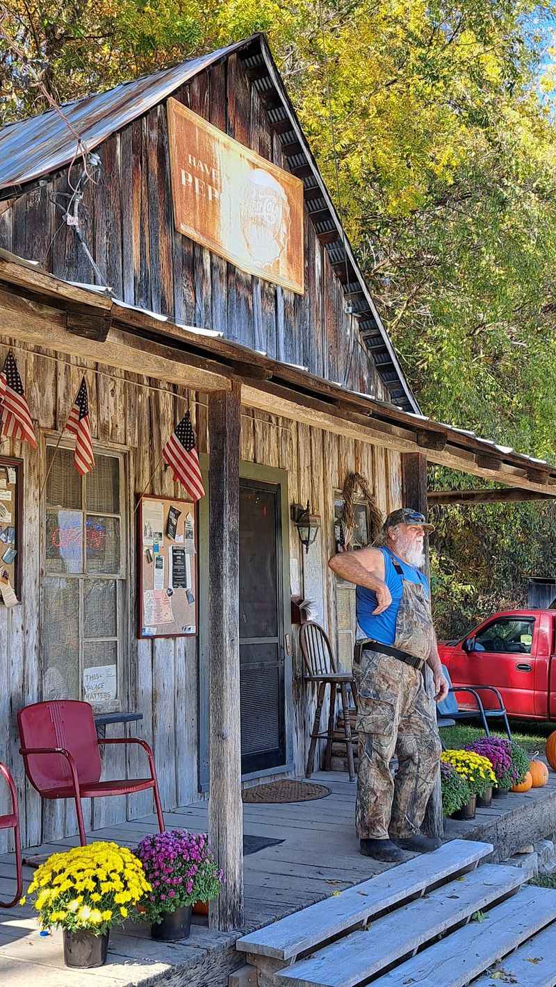 Penn's Store, Gravel Switch, Kentucky