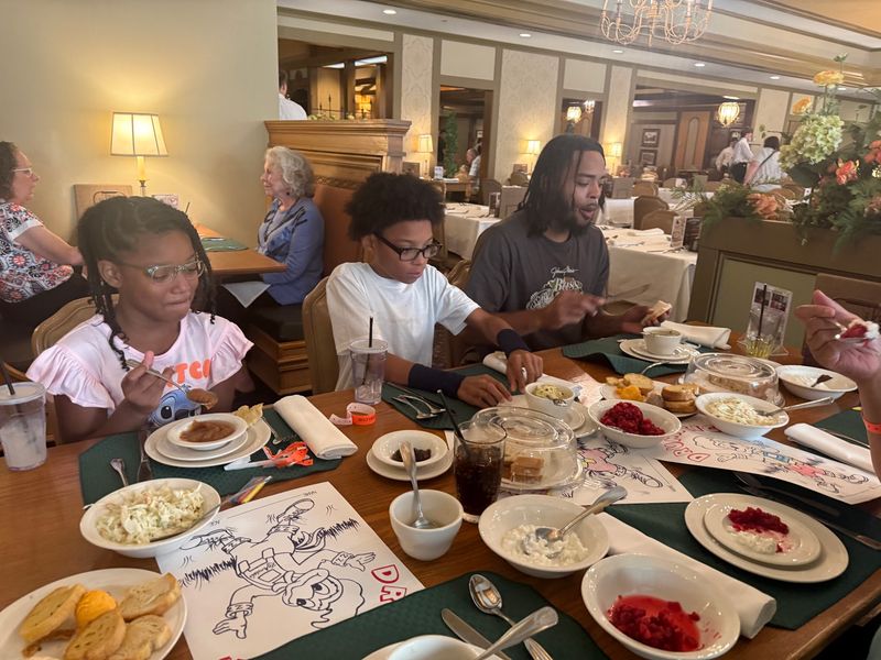 Perfect For Families And Multi-Generation Groups Perfect For Families And Multi-Generation Groups
