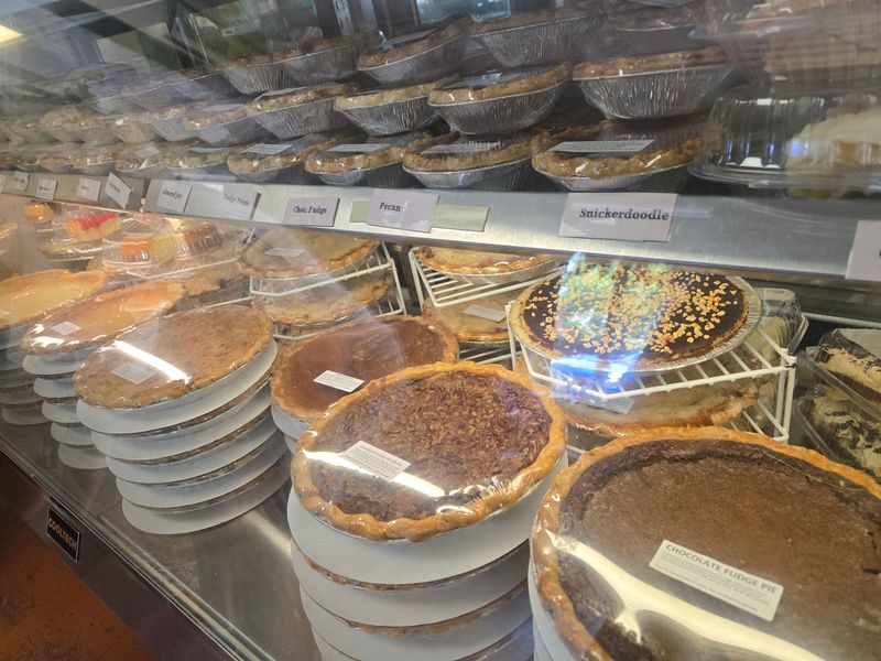 Pies Big and Small