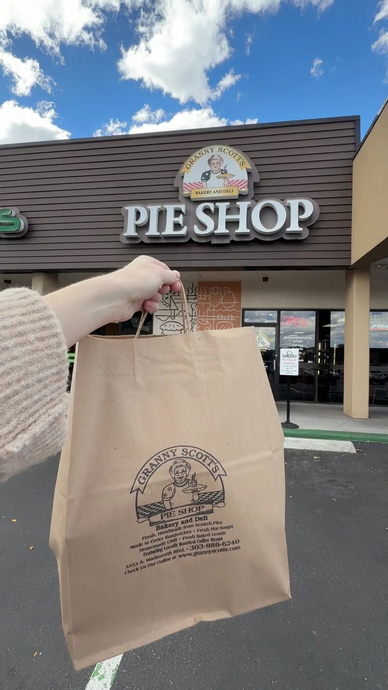 Pies Built To Travel