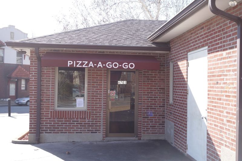 Pizza-A-Go-Go, St. Louis, Missouri