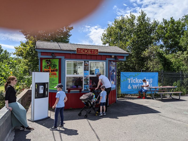 Planning Your Visit: Hours, Tickets, and Parking
