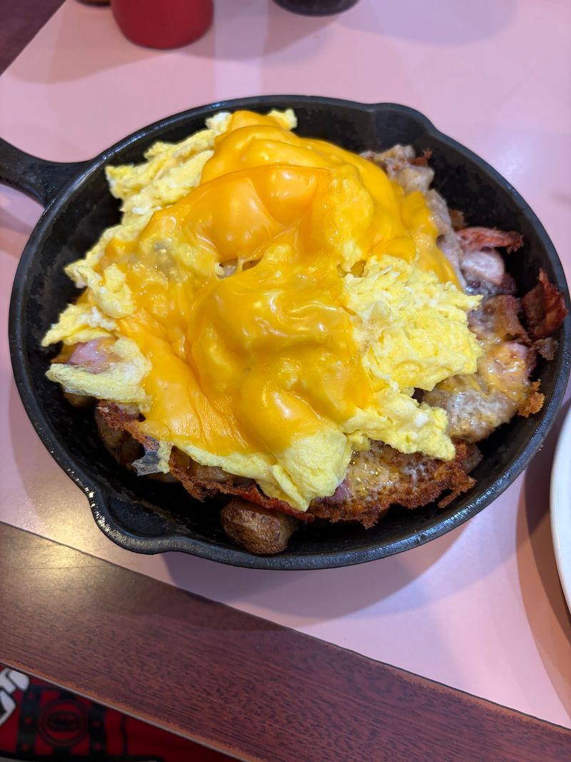 Plates That Refuse To Skimp