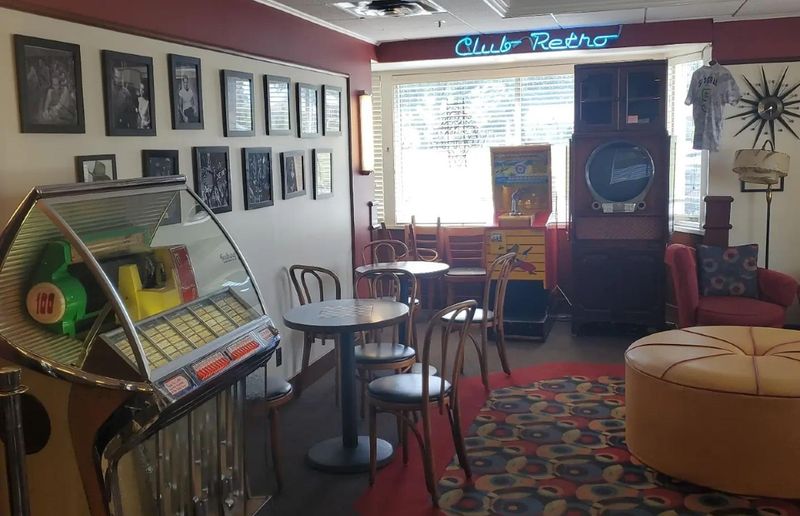 Poodle Skirts And A Jukebox Poodle Skirts And A Jukebox