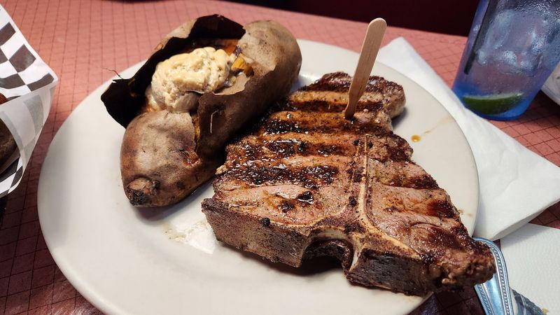 Porterhouse And T-Bone Territory
