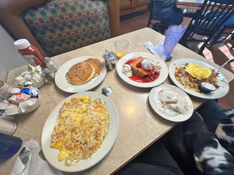 Portions Built for Big Appetites Portions Built for Big Appetites