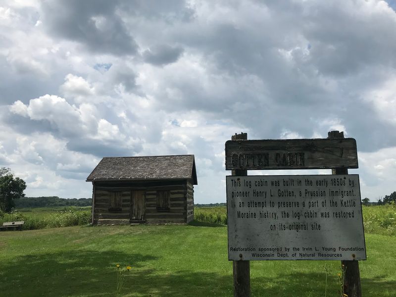 Prairie Views and a Cabin Ruin at Sunset Prairie Views and a Cabin Ruin at Sunset