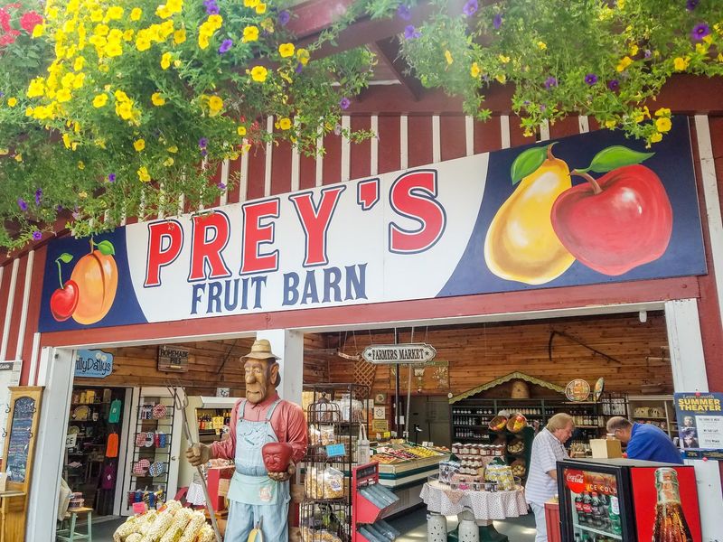 Prey's Fruit Barn, Leavenworth