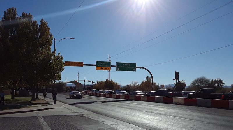 Proximity to the Border and Cross-Cultural Flavor