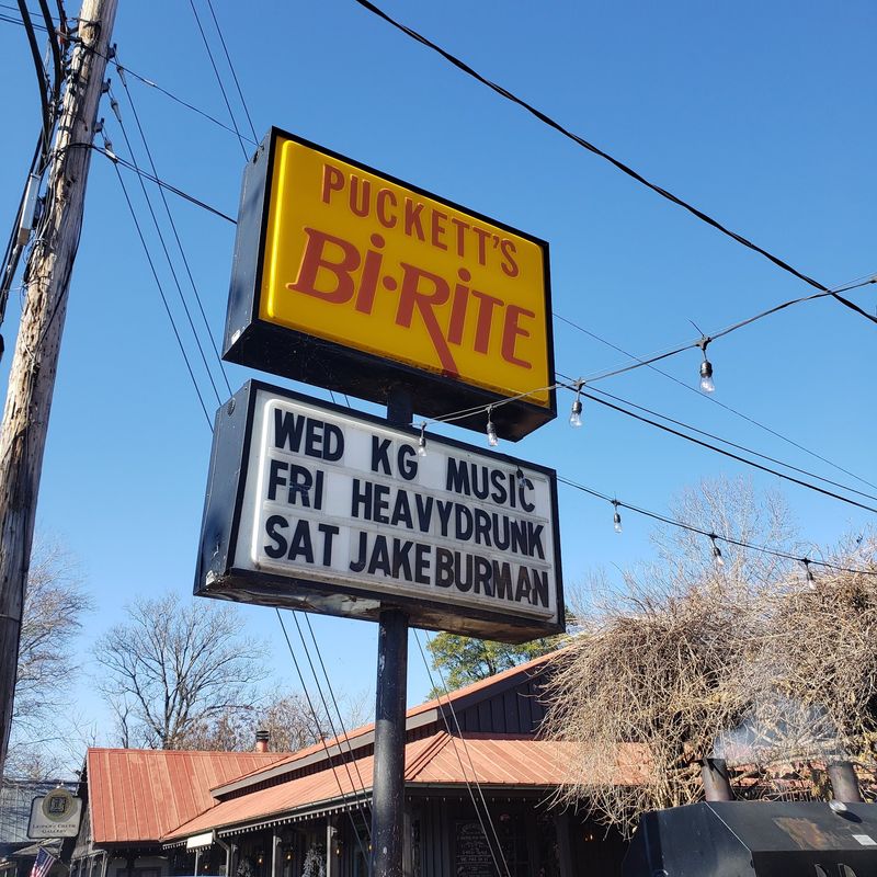 Puckett's Grocery and Restaurant, Leiper's Fork
