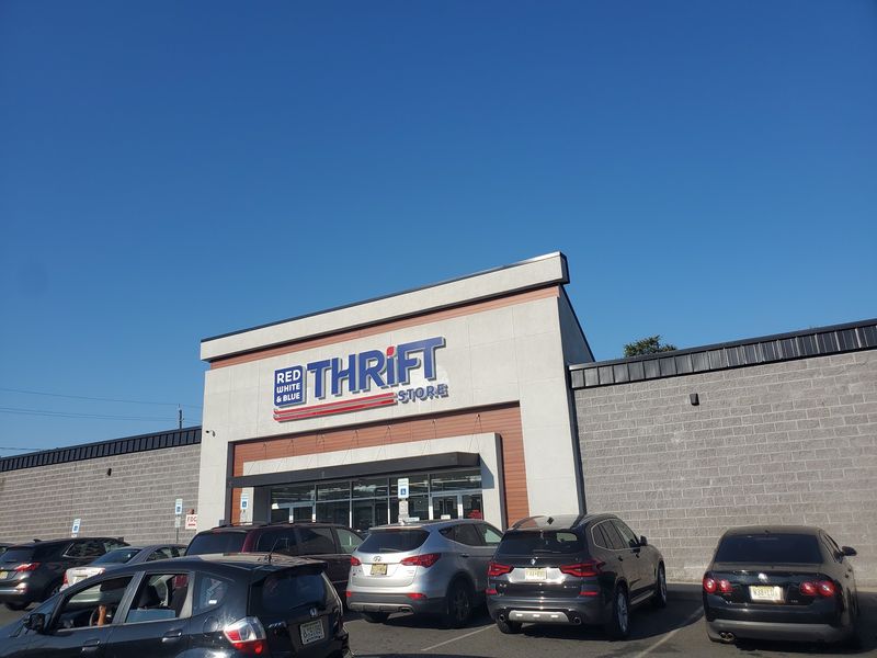 Red White & Blue Thrift Store, Bloomfield, NJ