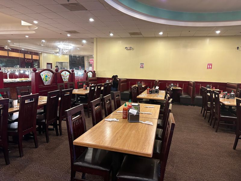 Refills, Cleared Plates, And Attentive Help