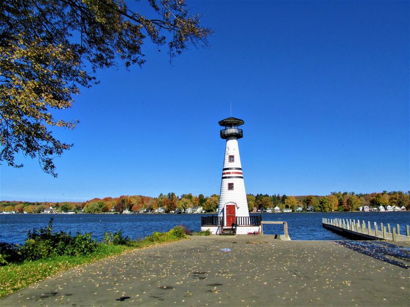 Renting A Lake House For The Season Renting A Lake House For The Season