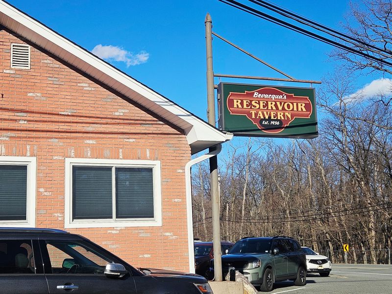 Reservoir Tavern, Boonton, New Jersey