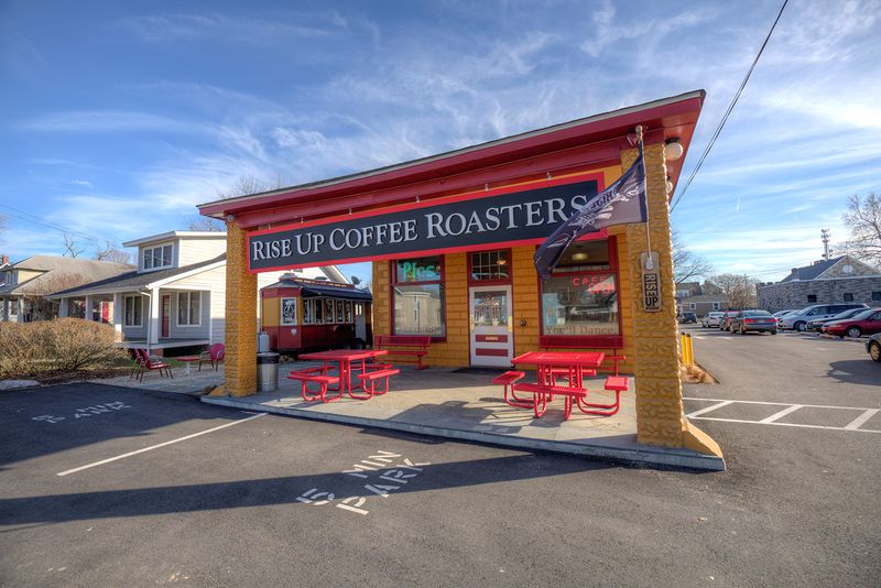 Rise Up Coffee Roasters, Easton