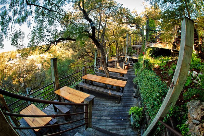 River Views And Spanish Moss