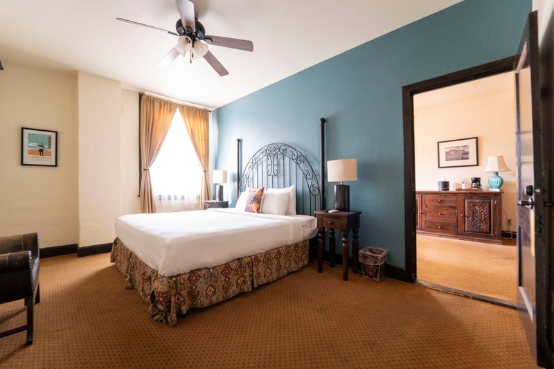 Rooms Decorated With True Texas Character