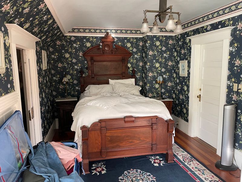 Rooms Dressed In Period Furnishings And Antiques Rooms Dressed In Period Furnishings And Antiques