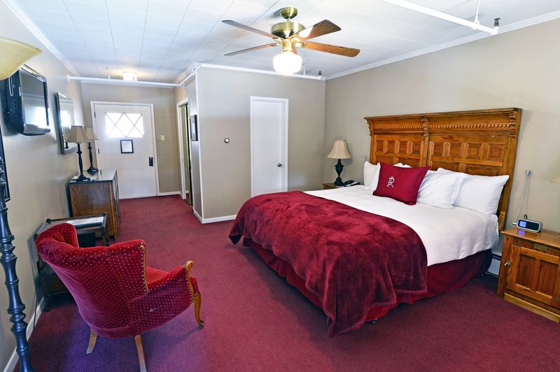 Rooms That Feel Like a Step Back in Time Rooms That Feel Like a Step Back in Time