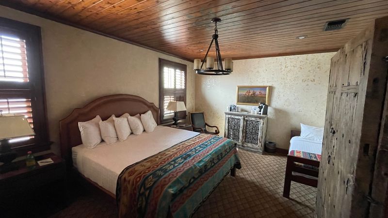 Rooms Without Televisions By Design