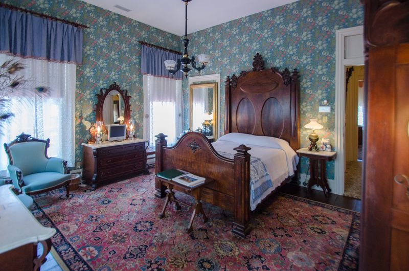 Rooms and Suites Straight Out of Another Era Rooms and Suites Straight Out of Another Era
