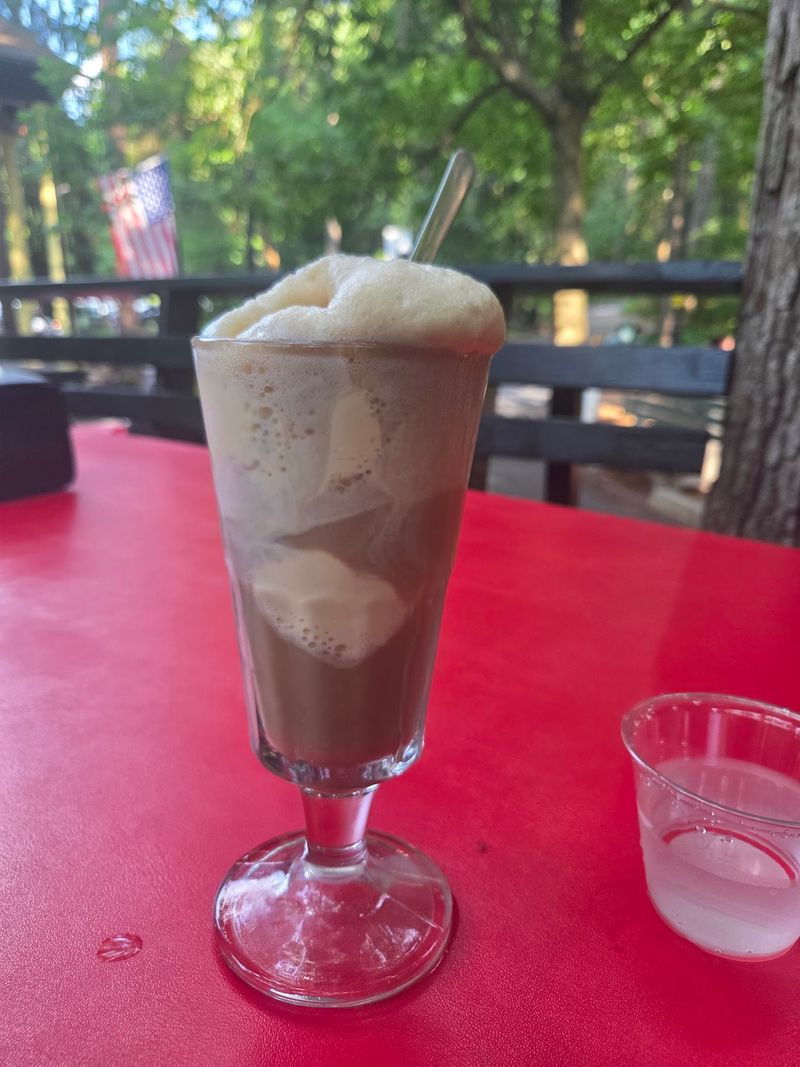 Root Beer Floats in a Real Glass