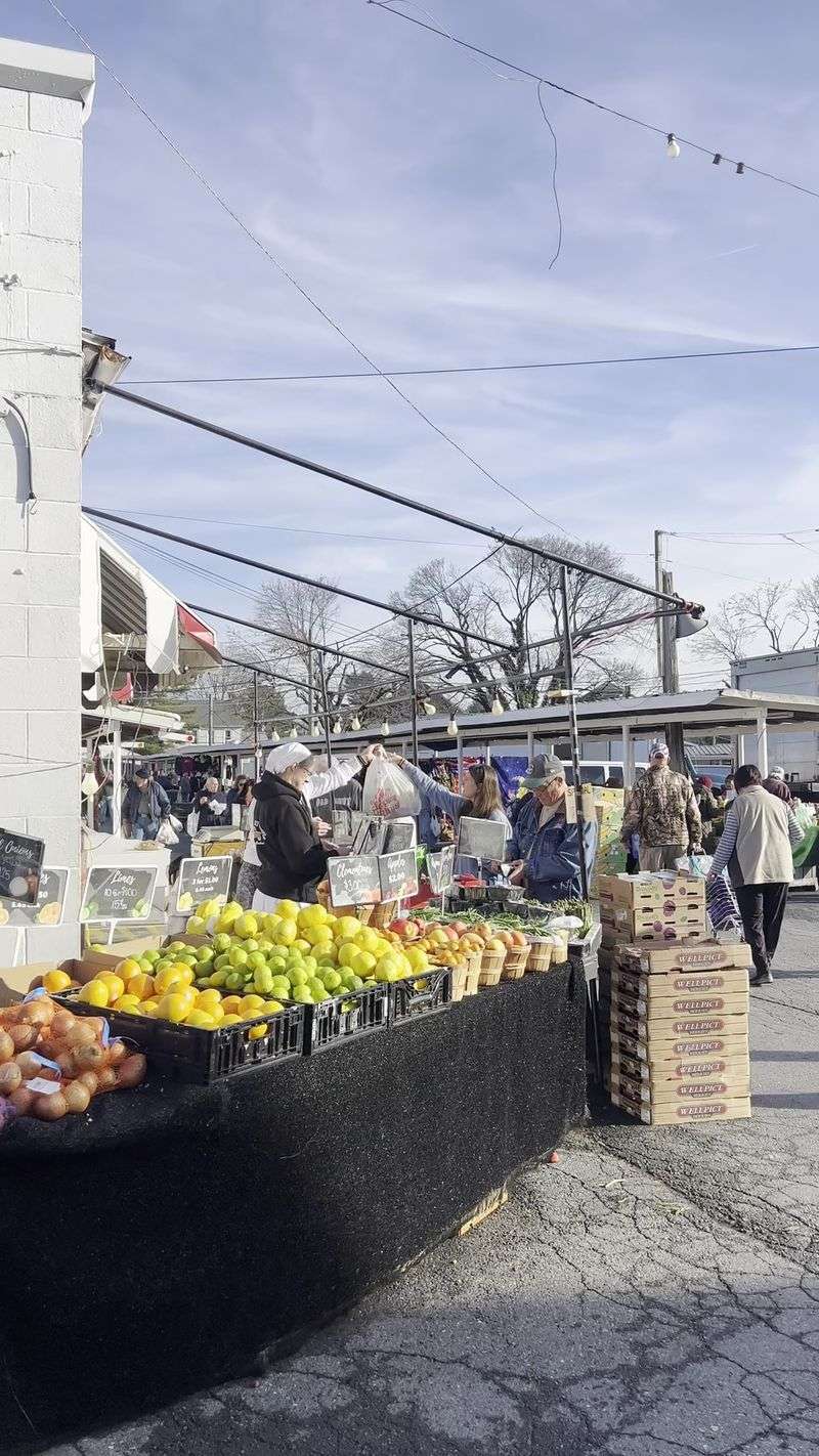 Root's Country Market, Manheim