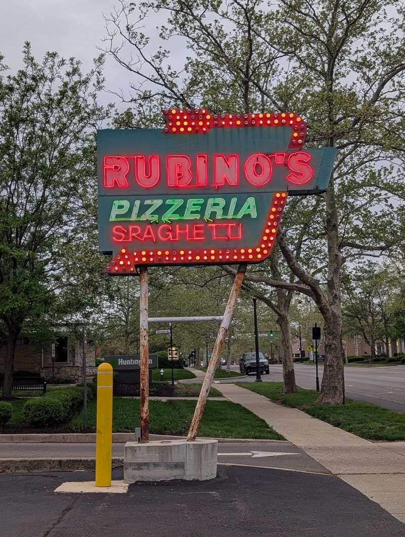 Rubino's Pizza, Bexley, Ohio