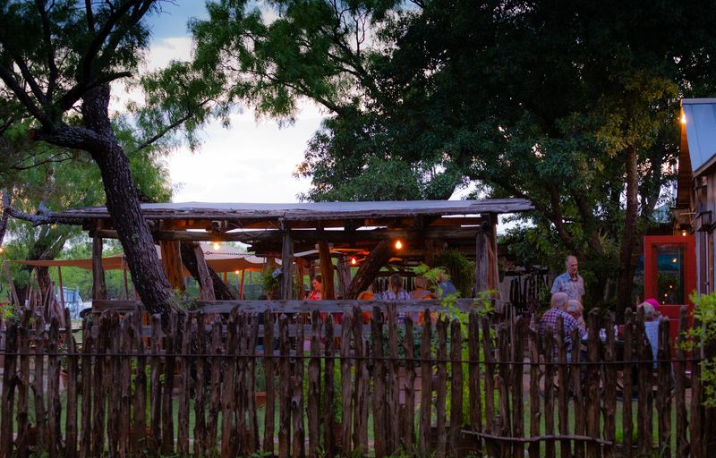 Rustic Charm and Country Atmosphere