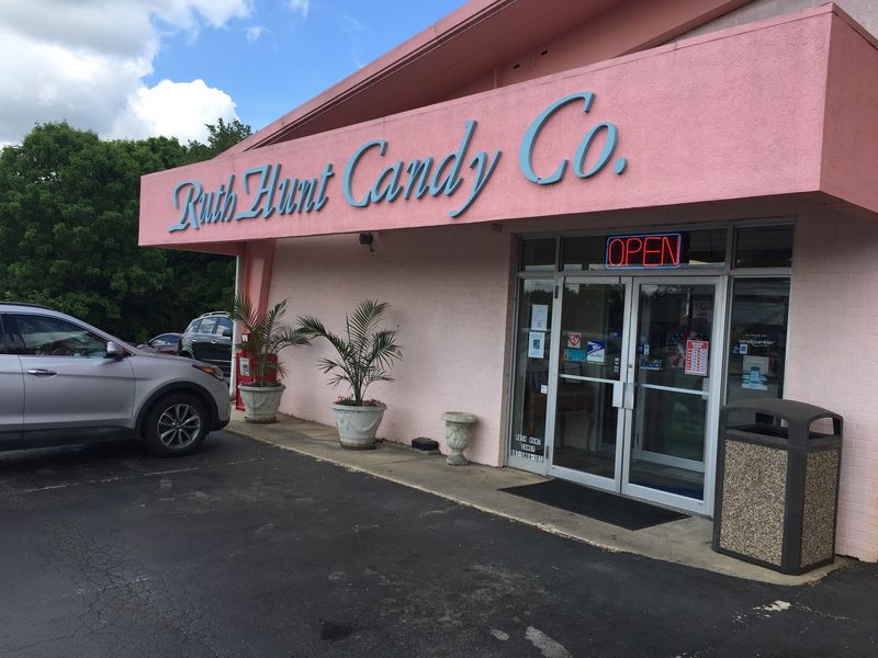 Ruth Hunt Candy Company, Mount Sterling