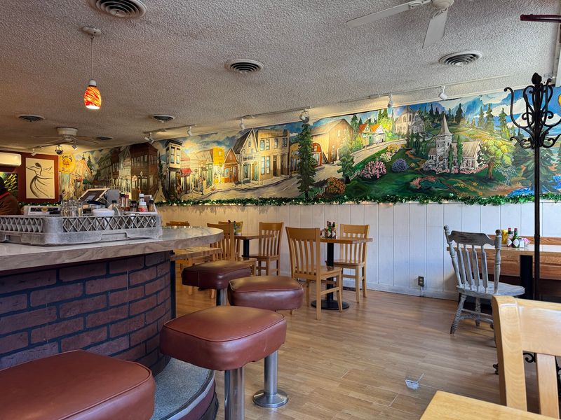 Sam's Diner Style Spots in Nevada City