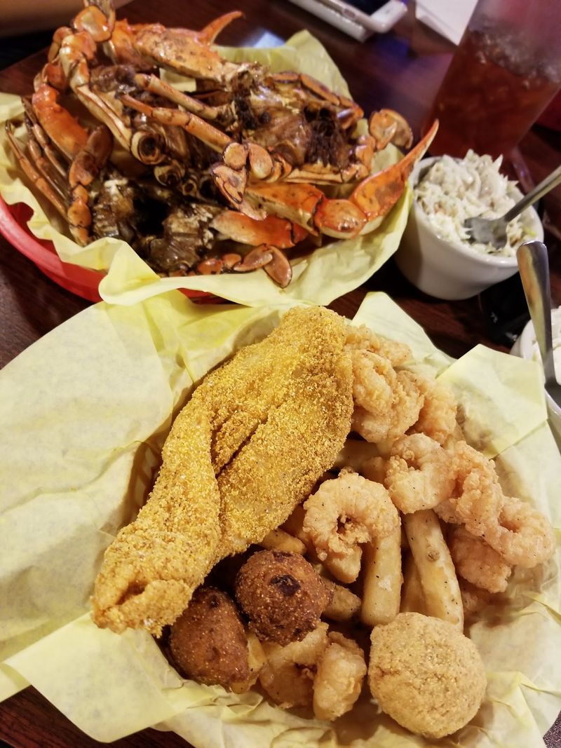 Sartin's Seafood, Nederland, Texas