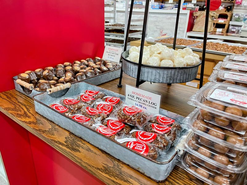 Savannah's Candy Kitchen, Pigeon Forge