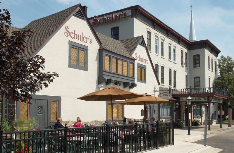 Schuler's Restaurant, Marshall