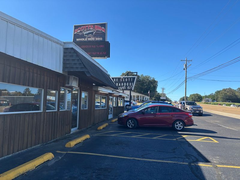Scott's-Parker's Barbecue, Lexington, Tennessee Scott's-Parker's Barbecue, Lexington, Tennessee