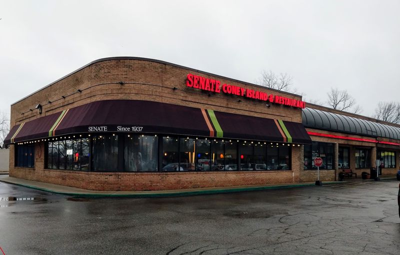 Senate Coney Island, Livonia