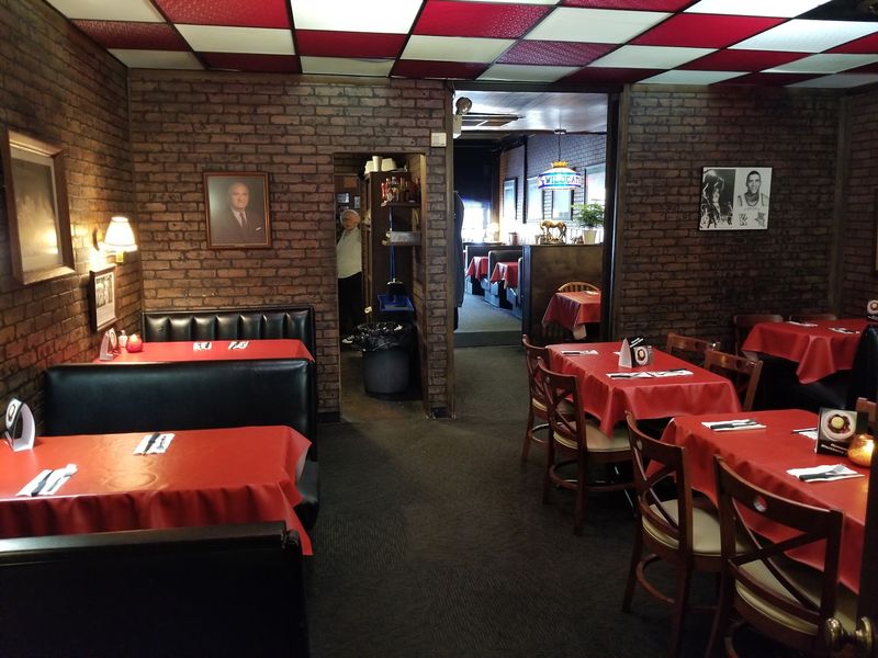 Servers Who Have Stayed for 15-Plus Years