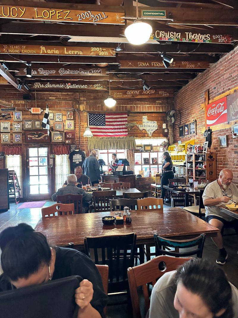 Service That Feels Like Old-Fashioned Hospitality