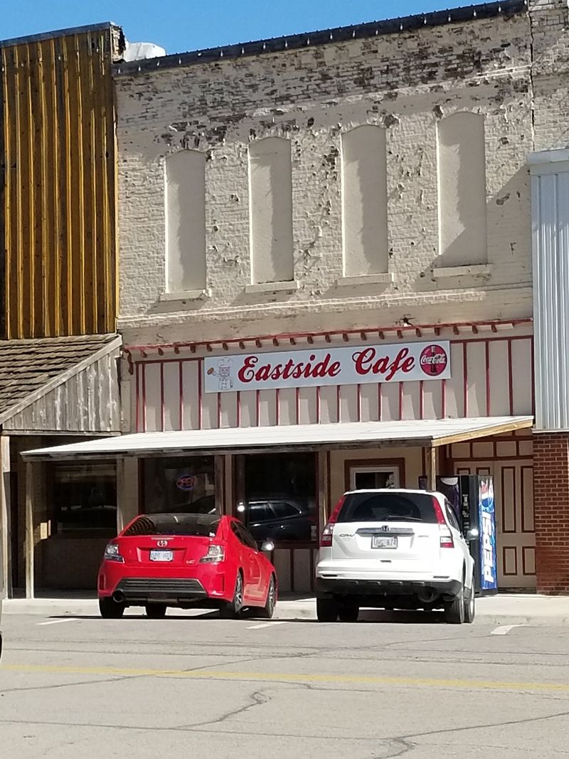 Service That Treats Strangers Like Regulars