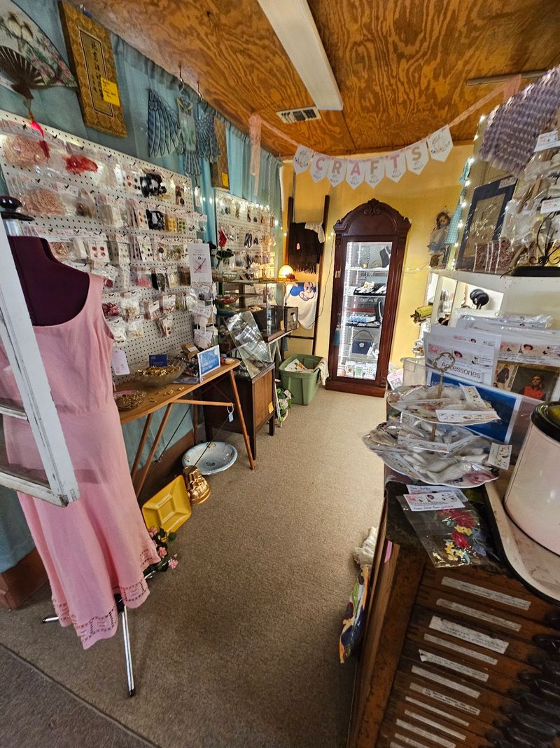 Sewing Patterns and Everyday Vintage