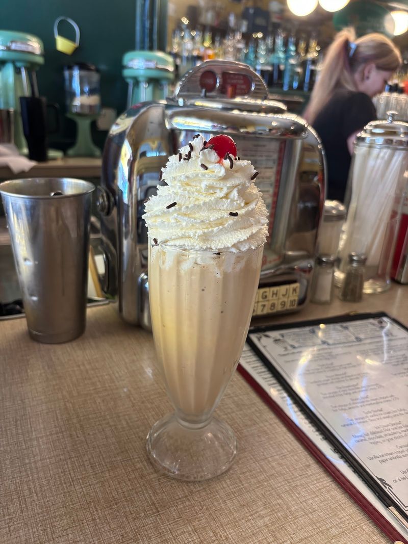 Shakes, Malts, and Machines From the 1940s