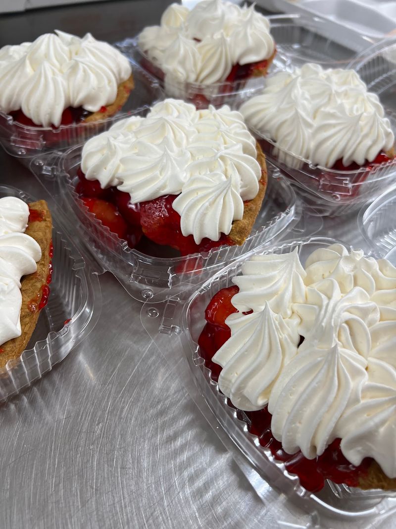 Shakes, Pies, And Sweet Finishes
