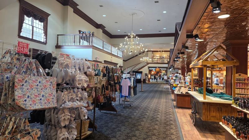 Shopping That Turns Lunch Into A Day Trip
