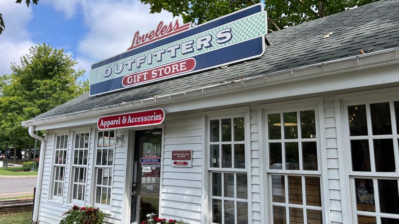 Shops Worth Browsing on the Property Shops Worth Browsing on the Property